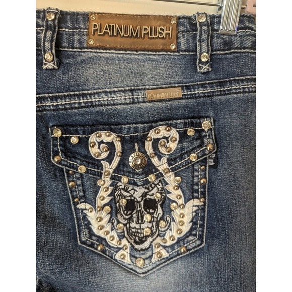 Platinum Plush skull rhinestone embroidery jeans - Picture 7 of 11